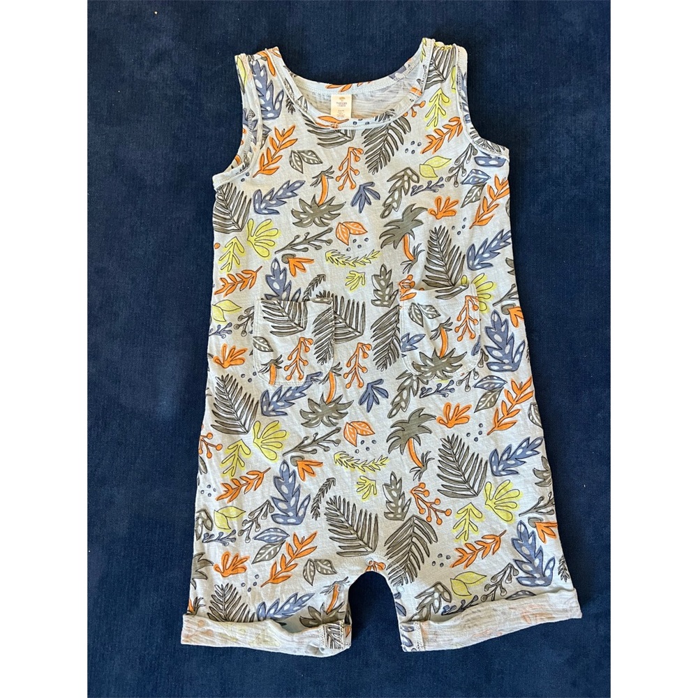 Summery Beachy Tropical print Romper by Tucker + Tate Size 24 mo (runs big)